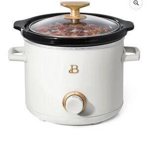 NEW IN BOX Drew Barrymore Beautiful 2 Quart Crockpot in White Icing